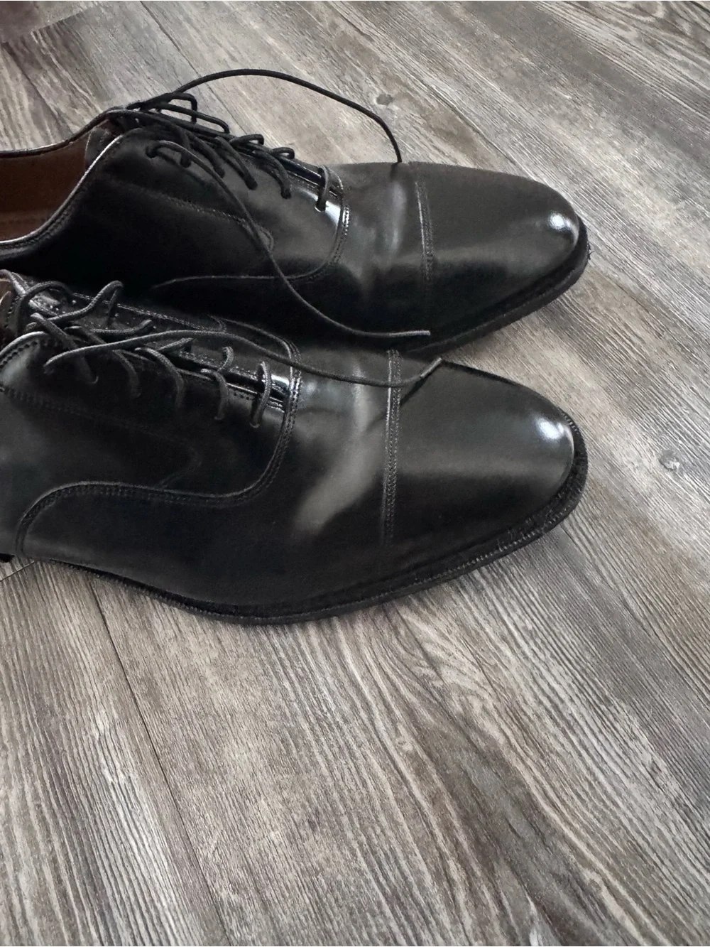 Johnston & Murphy Melton Cap Toe Genuine Calf Leather Oxfords size 11.5